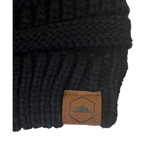 TOUGH OUTFITTERS Headwear Black Chunky Cable Knit Beanie Outdoor Casual Women's - Picture 2 of 6